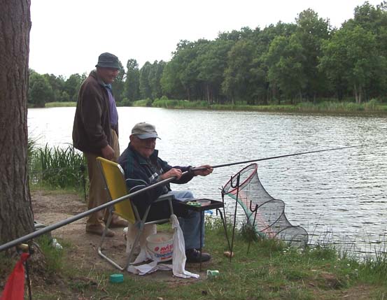 http://images.onlc.eu/etangsindreNDD//127835322439.jpg http://images.onlc.eu/etangsindreNDD//127835322439.jpg