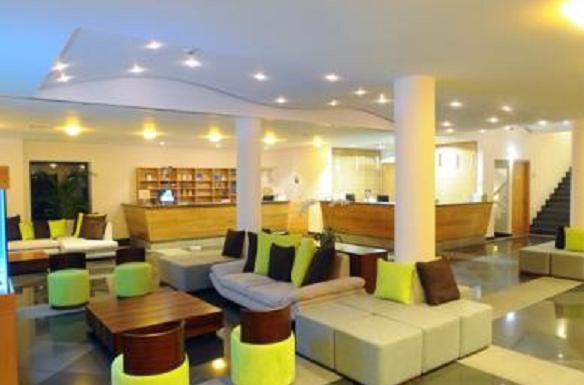 http://images.onlc.eu/hotelavendreNDD//124662231412.jpg