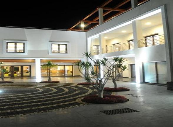 http://images.onlc.eu/hotelavendreNDD//124662237049.jpg
