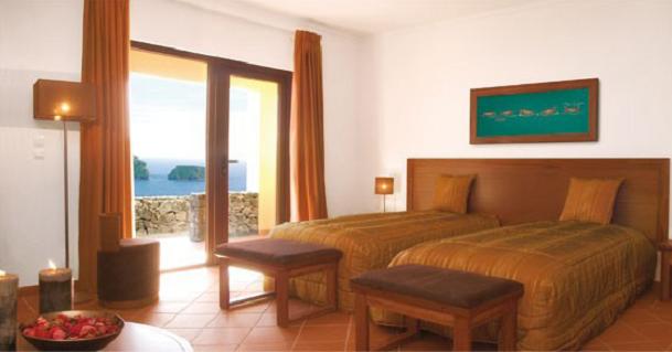http://images.onlc.eu/hotelavendreNDD//124662238799.jpg