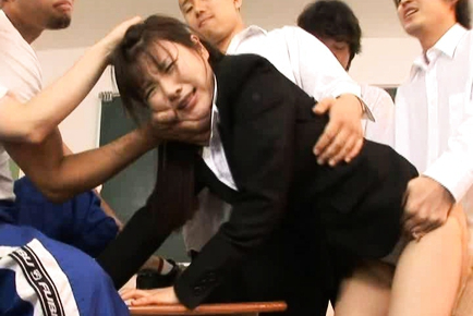 http://images.onlc.eu/japan-sexNDD//128602412482.png